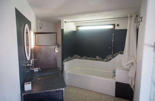 Lanas House | Maison en Pleine Garrigue & Piscine