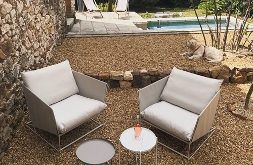 La Capelle-et-Masmolene House | Maison Entière en Pierre Avec Piscine au Cœur D'un Village Typique