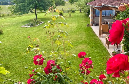 Ecuisses House | Maison Henriette | Charming vacation rental with a view - Sleeps 8