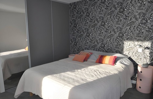 Buis-les-Baronnies Bed & Breakfast | Maison Horizon – Guest Rooms and Apartment with Pool in Drôme Provençale