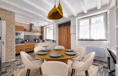 Le Plessis-Robinson House | Maison indépendante cosy pour 6 personnes, 3 chambres
