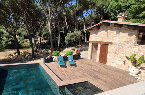 Rochegude House | Maison indépendante de 26m2 avec Jardin, Climatisation et accès piscine l'été