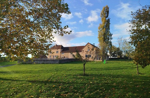 Baron House | Maison Indépendante, au Calme, Très Belle vue