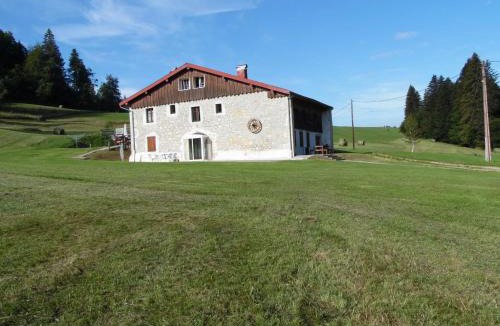 Septmoncel House | Maison isolée et calme à Septmoncel avec vue sur montagne