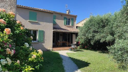 Caromb House | Maison le Pastaga