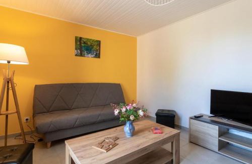 Equevilley House | Maison rénovée à la campagne avec jardin et animaux acceptés près de Vesoul - FR-1-583-414