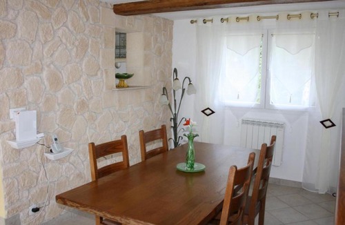 Monetay-sur-Allier House | Maison rénovée près de l'Allier avec grand jardin - FR-1-489-110