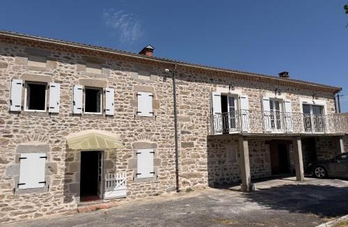 Cronce House | Maison spacieuse tranquille et calme PMR possible