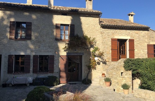 Faucon House | Manon, Provencal farmhouse, swimming pool and opposite Ventoux.