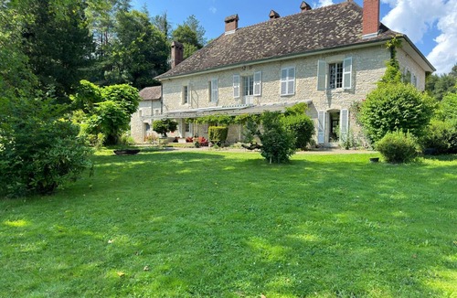Beaumotte-Aubertans House | Mansion, fully renovated on private estate with spa