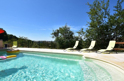 Cuzy Villa | Mansion in Cuzy with Pool & Forest Views