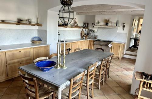 Saint-Romain-en-Viennois House | Mansion in Vaison-la-Romaine with Private Pool
