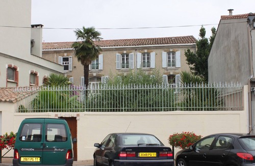 Bram House | Mansion with enclosed garden, PRIVATE Pool - near Carcassonne
