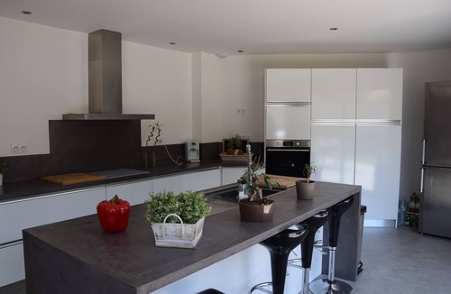Pierrelongue House | Mas Kalicia - Beautiful villa of 170m² with swimming pool