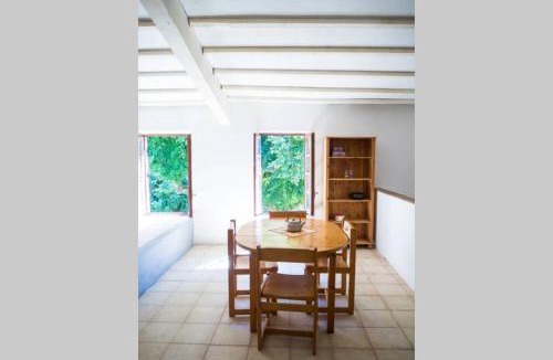Montjoyer House | Mas provençal isolé en pleine nature