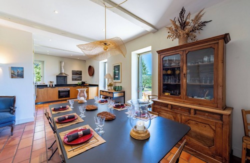 Taulignan House | Mas with character, nature and elegance, exceptional view