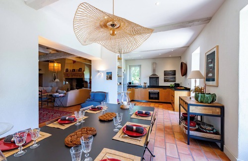 Taulignan House | Mas with character, nature and elegance, exceptional view
