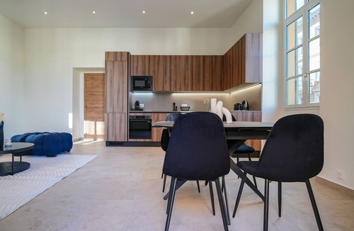 Jean-Medecin Apartment | Massena Infinity