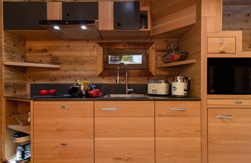 Les Houches Ski Chalet | Mazot du Mont-Blanc w/View, Terrace & Stove, (Sleeps 4), Chamonix, France