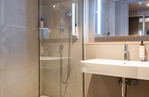 Meylan Hotel | Mercure Grenoble Meylan