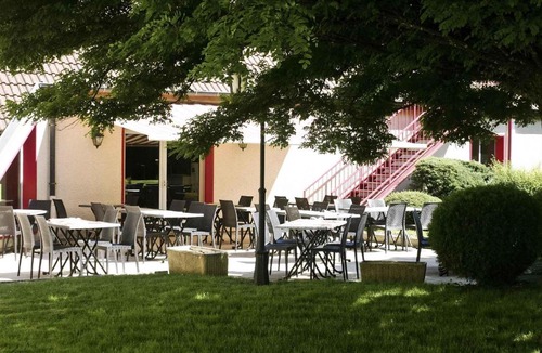 Luxeuil-les-Bains Hotel | Mercure Hexagone Luxeuil