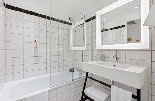 Paray-Vieille-Poste Hotel | Mercure Paris Orly Airport