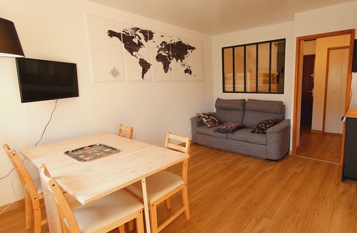 Metabief Apartment | METABIEF - BEAUSOLEIL - Front of the Slopes Apartment 4 Pers