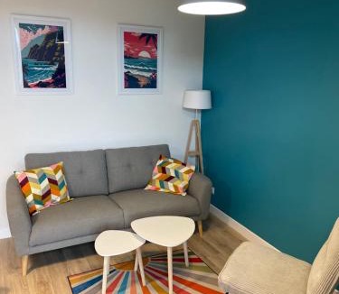 Luxeuil-les-Bains Apartment | Meublés et terrasse - Tapas
