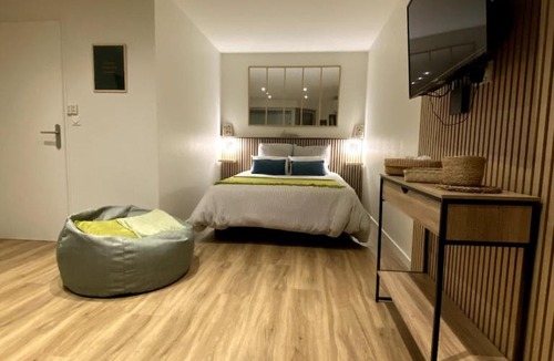 Meylan Apartment | Meylan, T1 cosy & clim, proche Inovallée CHU, UGA