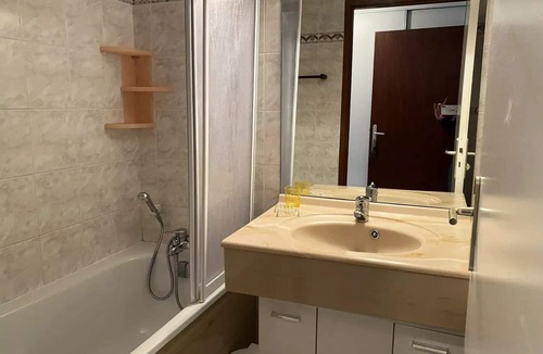 Bessans Apartment | Mezzanine Studio - Sleeps 4
