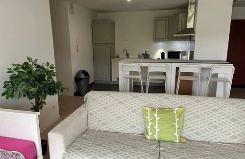 Up 1.5 Saint-Ferreol Apartment | MICROPOLIS 500 METRES AWAY, JUST A 5-MINUTE WALK