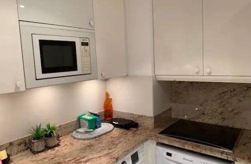 Creteil Apartment | Midoon Guest - Large penthouse near Paris and Disney