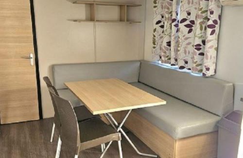 Charlieu Other | Mobil home 6 pers avec terrasse à Charlieu - API-1-52-1219