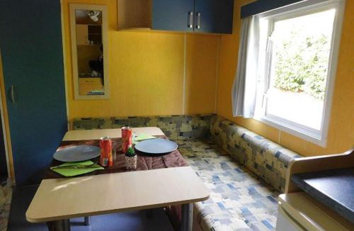 Vesseaux Other | Mobil-home avec animaux admis - 5 pers. - API-1-52-2861