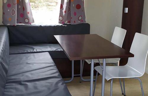 Vorey Other | Mobil-home confortable avec terrasse pour 4 personnes à Vorey - API-1-52-291