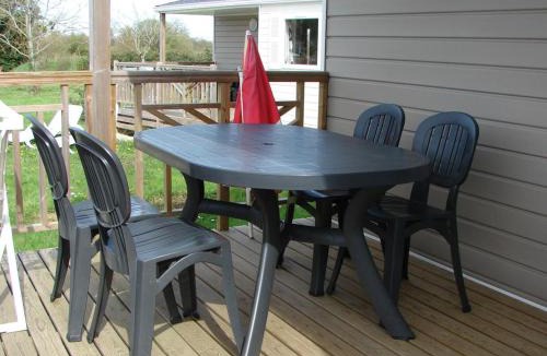 Saint-Boil Other | Mobil-home confortable avec terrasse pour 4 personnes - API-1-52-1059