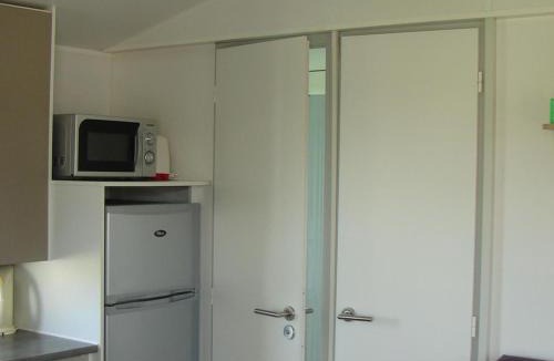Saint-Boil Other | Mobil-home confortable avec terrasse pour 4 personnes - API-1-52-1059