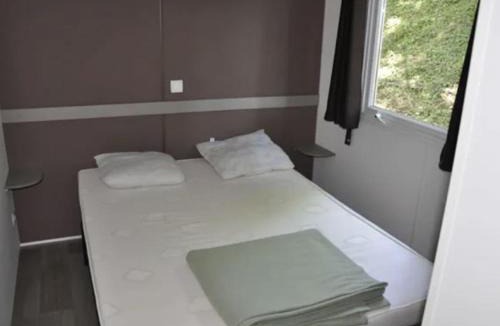 Lavilledieu Other | Mobil-home spacieux 8 pers. avec terrasse - API-1-52-1691
