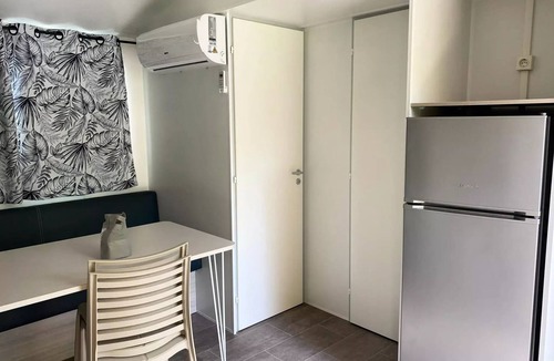 Saint-Germain House | Mobile home - 2 bedrooms with air conditioning Nesasio 4 to 5 persons - 4 pers. included in the price