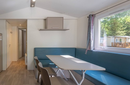 Lavilledieu RV Rental | Mobile Home 'Confort A - 1-8 Pers' with Shared Pool, Private Terrace and Shared Garden