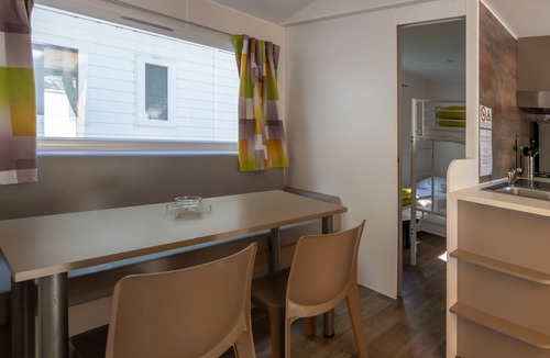 Lavilledieu RV Rental | Mobile Home 'Confort C - 1-5 People' with Shared Pool, Private Terrace and Shared Garden
