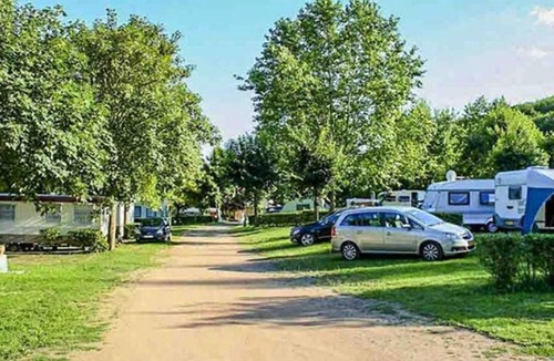 Saint-Point House | Mobile home for 6 guests, pets OK