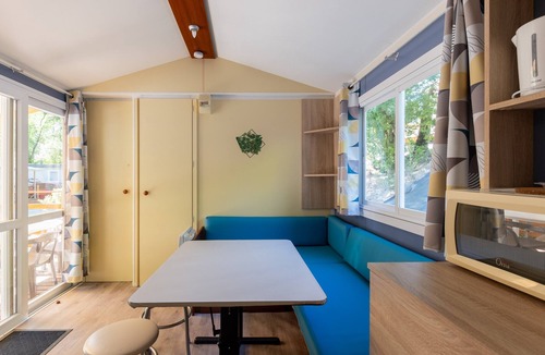 Lavilledieu RV Rental | Mobile Home 'Mobil-home D - 1-6 Pers' with Shared Pool, Private Terrace and Shared Garden