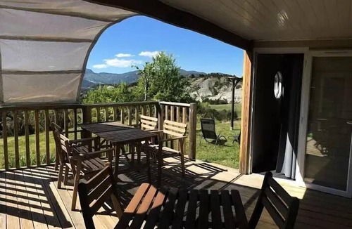 Rosans House | Mobilheim Premium "Patio" 37m2 - 2 Schlafzimmer-2 TV/2 Badezimmer/Waschmaschine + Privatgarten 4 Personen