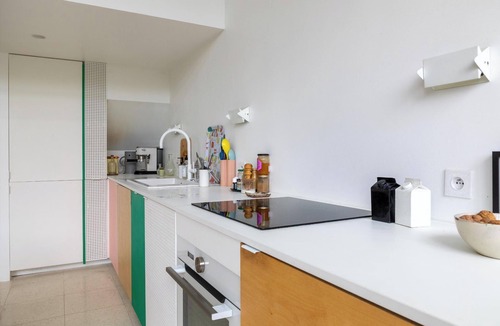 Belleville Apartment | Modern 2BD Apartment with Balcony, Buttes Chaumont