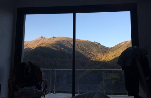 Gesties Ski Chalet | Modern and comfortable chalet with stunning views of the Ariege Pyrenees