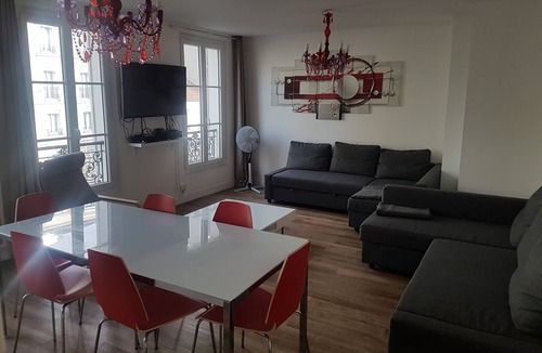 Vignerons Apartment | Modern apartment near line 1 and Disney 52 m²