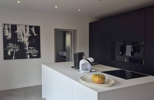 Saint-Vincent-Rive-d'Olt Villa | Modern house in the countryside - Peace, comfort and nature