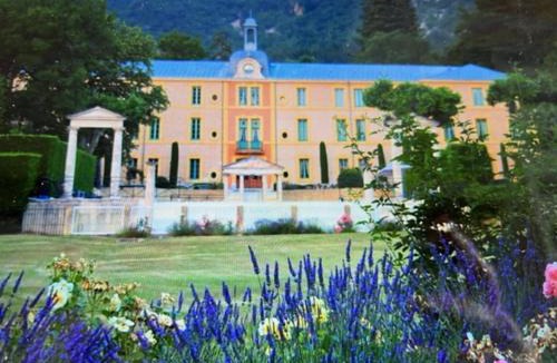Montbrun-les-Bains Apartment | Mont Ventoux-Chateau Gipieres app nr 9