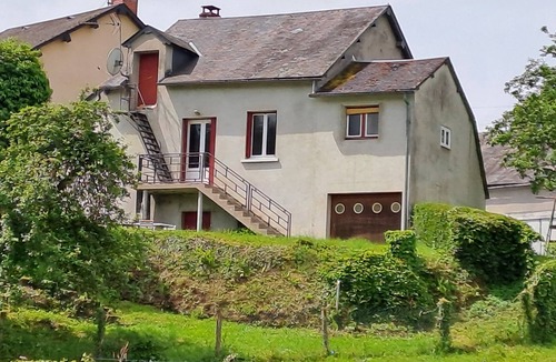 Chateau-Chinon Apartment | Morvandelle country house